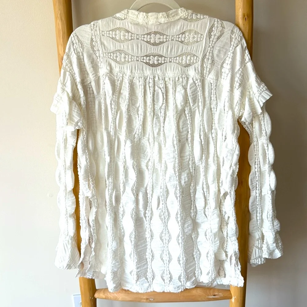 Free People Ivory Candy Shop Lace Long Sleeve Ruffle Boho Textured Tunic Top XS